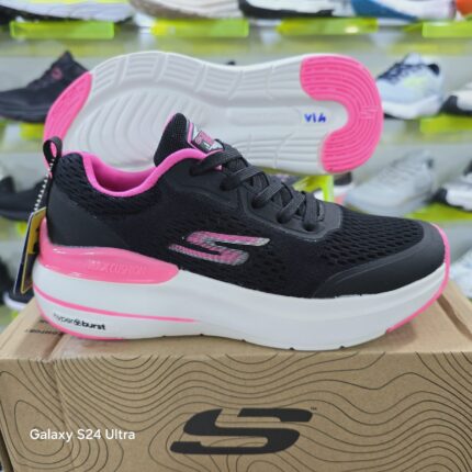 اسکچرز hyper burst 618